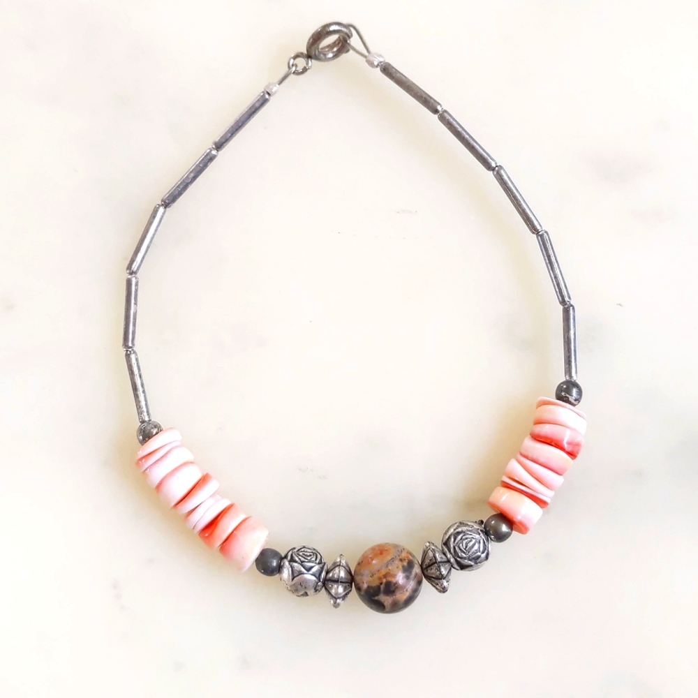 NWT.Sterling Silver Natural Leopard Skin Jasper/Spiny Oyster Shell Bead Bracelet